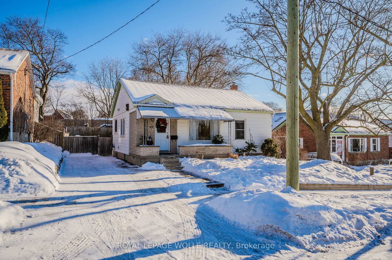 home for sale on 64 St Vincent Street