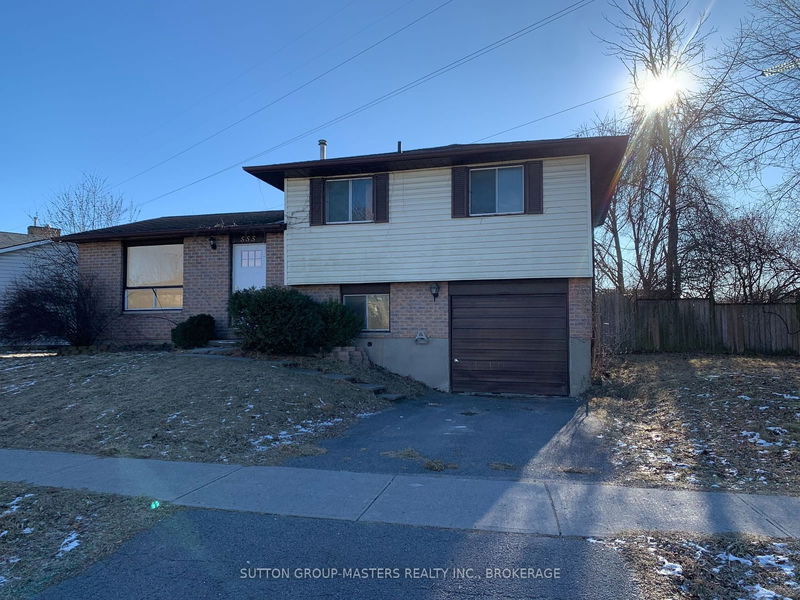 555 Davis Dr, Kingston - East Gardiners Rd image-0-0