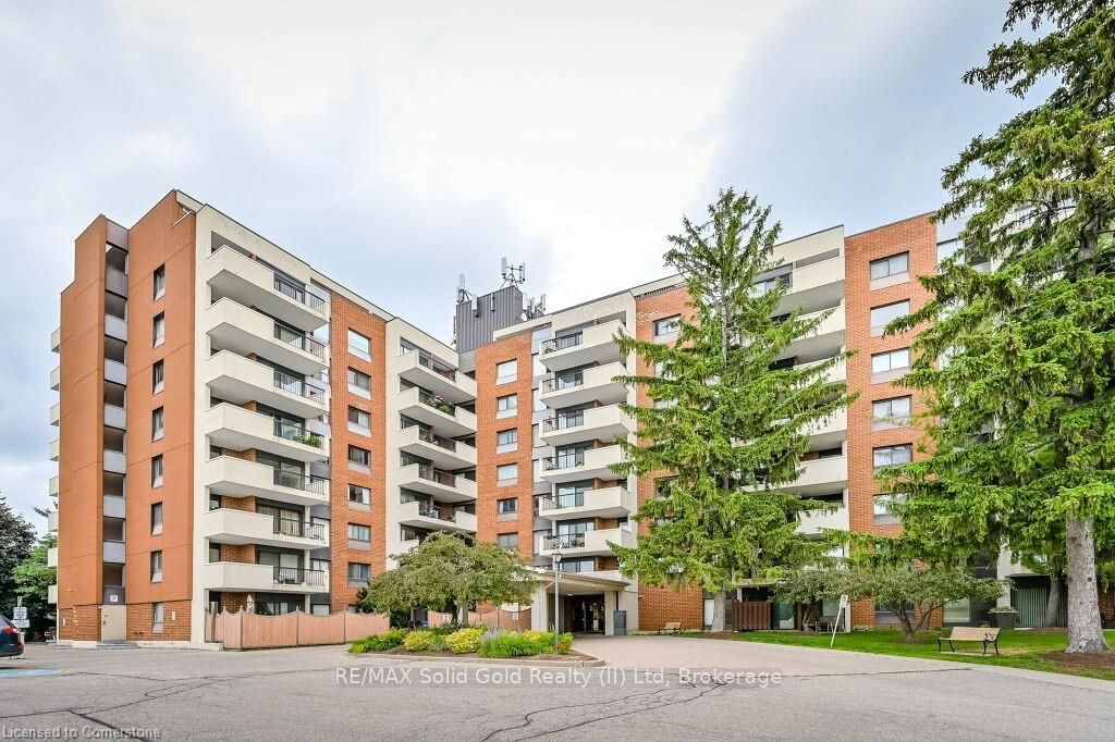 Condo for sale at 808-260 Sheldon Avenue, Kitchener, N2H 6P2 - MLS: X11935458