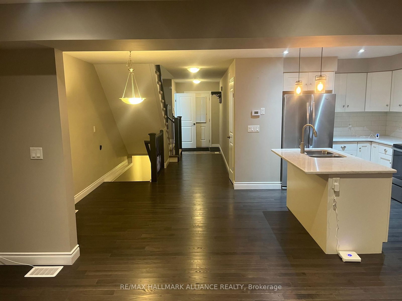 Townhouse leased at 45-635 Saginaw Pkwy, Cambridge, N1T 0C1 - MLS: X11935765