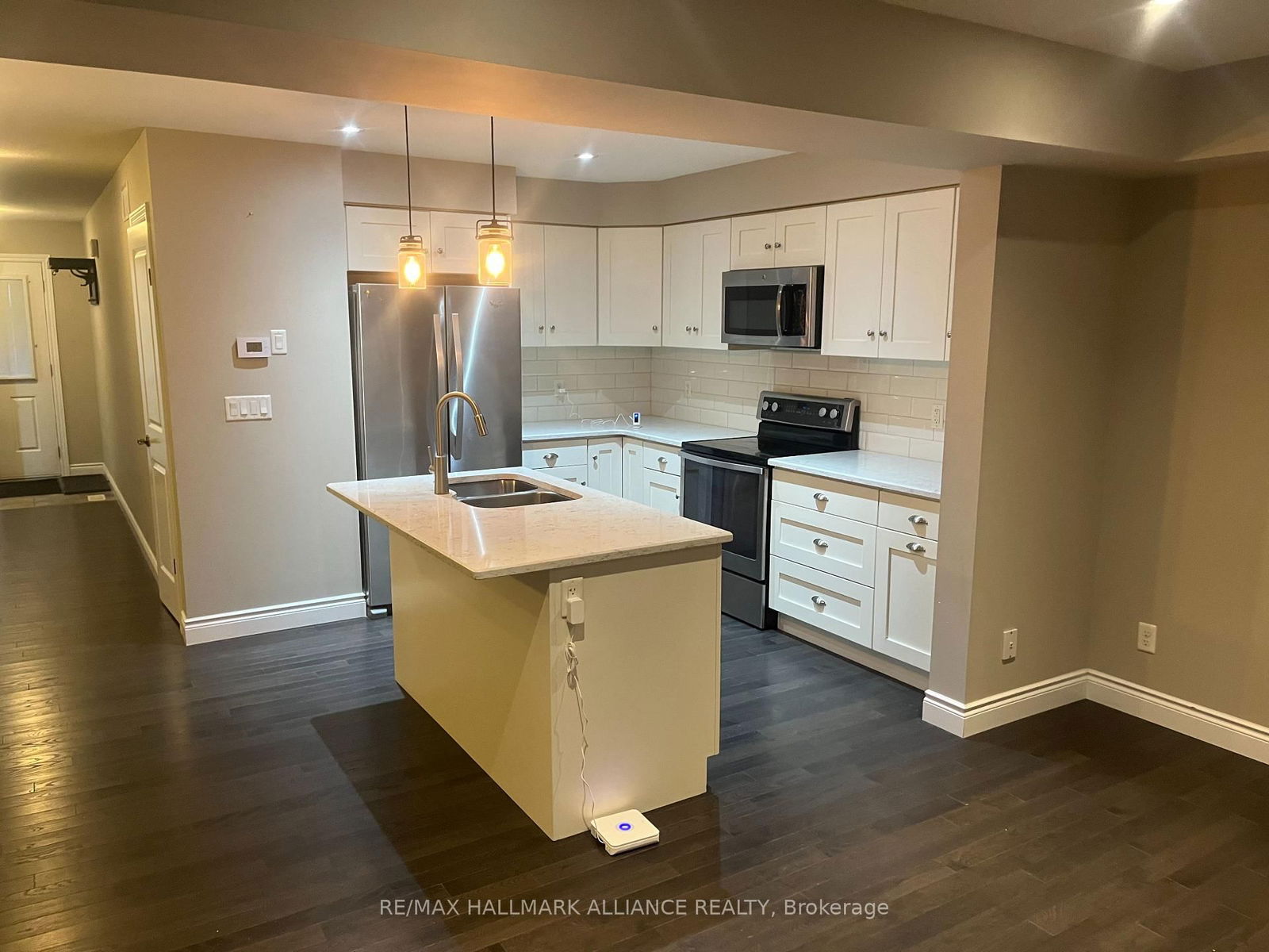 Townhouse leased at 45-635 Saginaw Pkwy, Cambridge, N1T 0C1 - MLS: X11935765