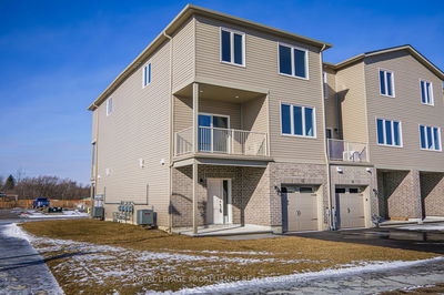 13 Markland Ave, Prince Edward County - Picton image-0-1