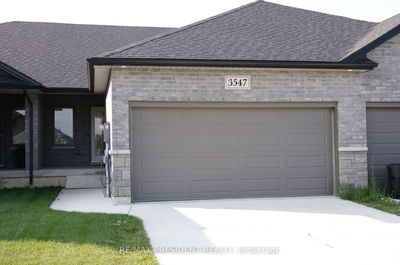 3547 Hallee Cres, Windsor - Windsor