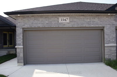 3547 Hallee Cres, Windsor - Windsor image-0-1