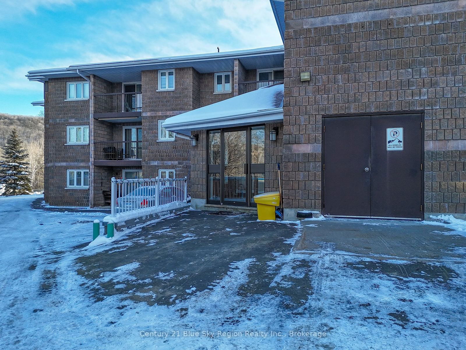 Condo for sale at 306-2959 Trout Lake Road, North Bay, Birchaven, P1A 4C9 - MLS: X11936055