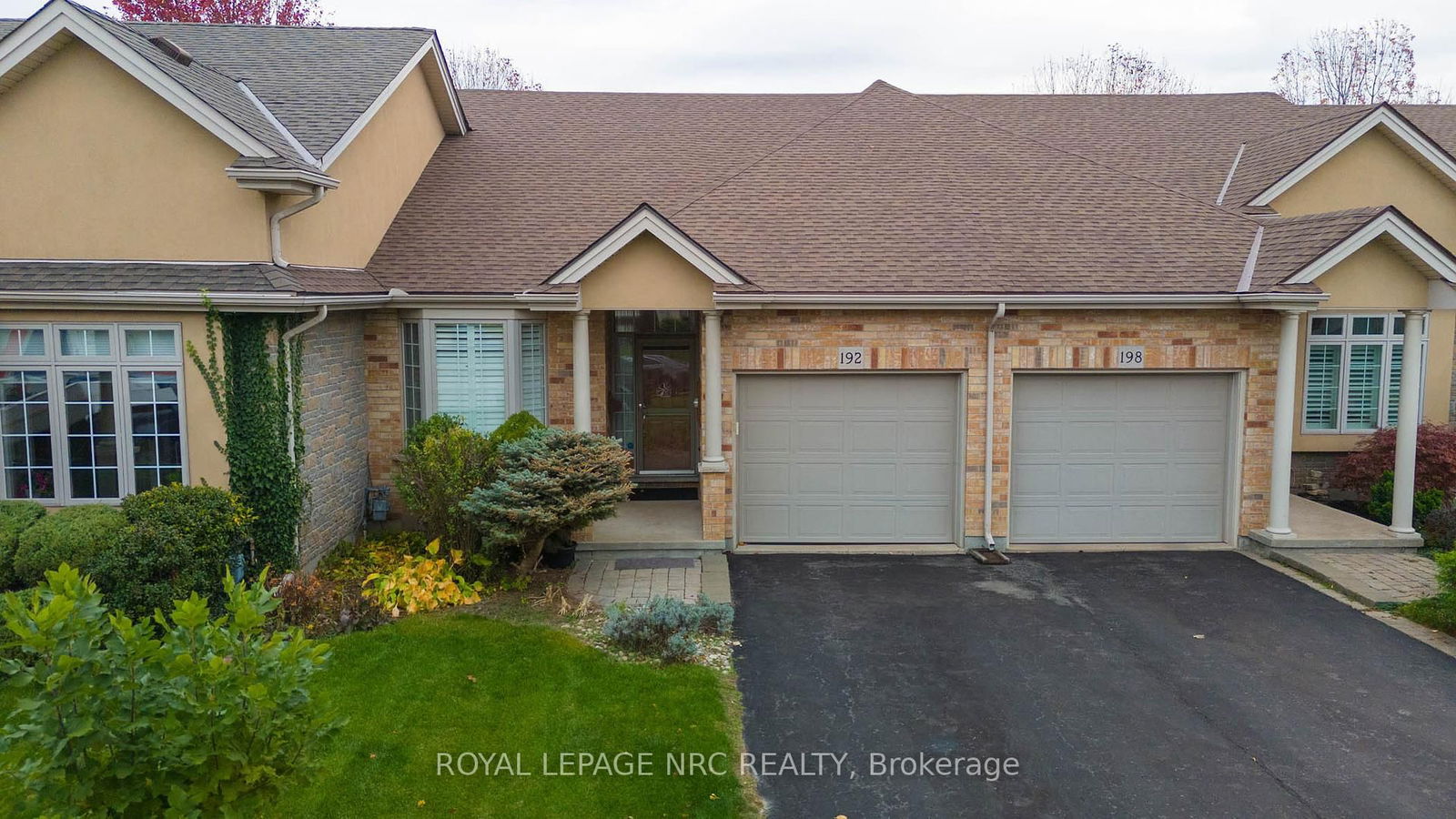 Townhouse for sale at 192 Willowlanding Court, Welland, N. Welland, L3C 7L8 - MLS: X11936160