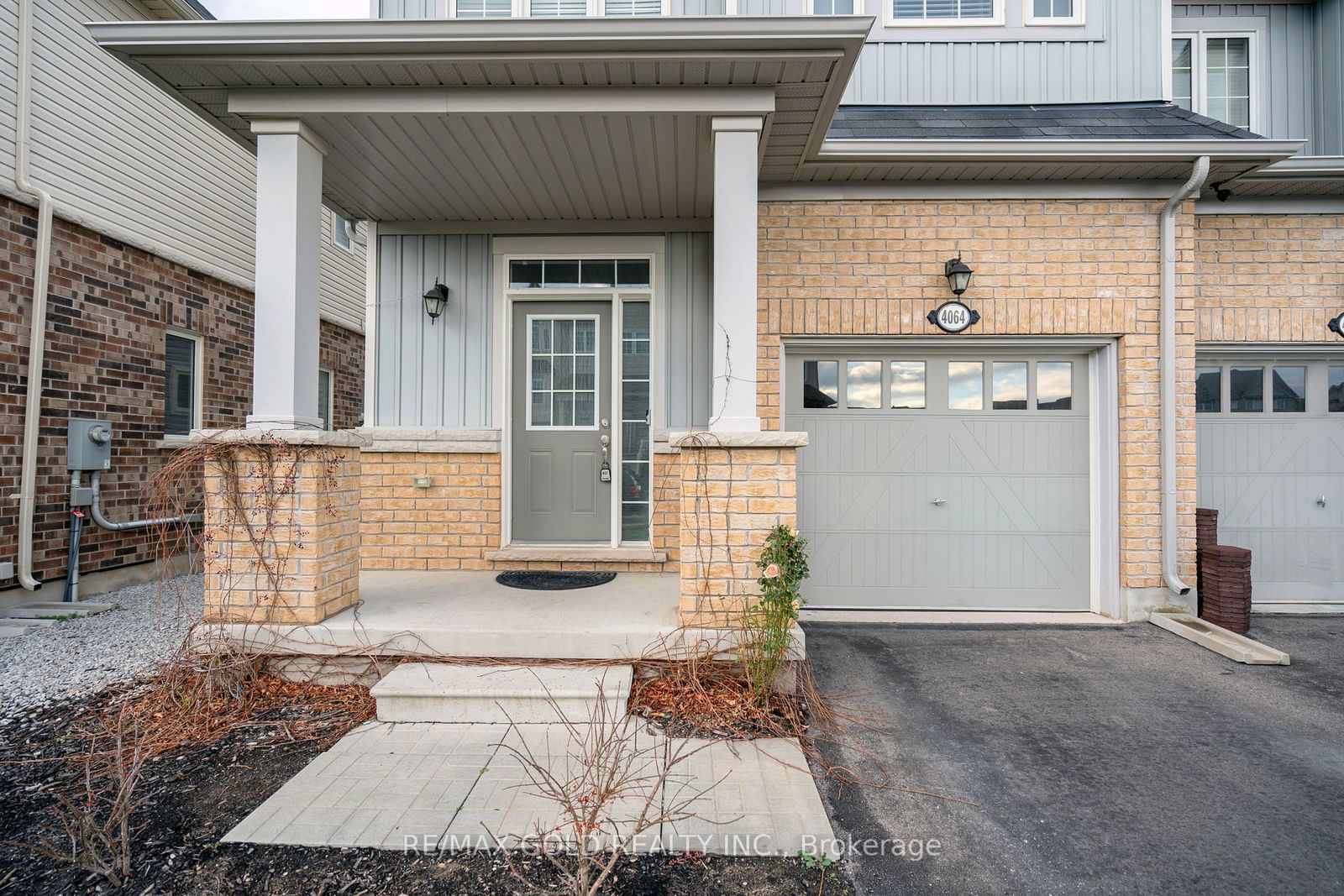 Townhouse for sale at 4064 Maitland Street, Lincoln, 982 - Beamsville, L0R 1B6 - MLS: X11936165