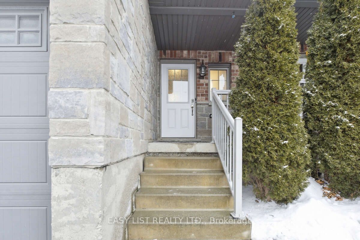 Townhouse for sale at 75 Meadowridge Street, Kitchener, N2P 0E2 - MLS: X11936524