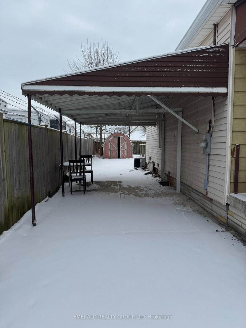 5 Cozy St, Welland, L3B 4G7 | Image 3