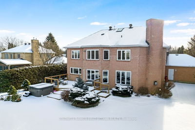 5525 PETTAPIECE Cres, Manotick - Kars - Rideau Twp and Area - 8002 - Manotick Village & Manotick Estates image-0-3