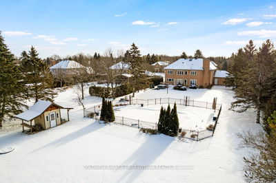 5525 PETTAPIECE Cres, Manotick - Kars - Rideau Twp and Area - 8002 - Manotick Village & Manotick Estates image-0-4