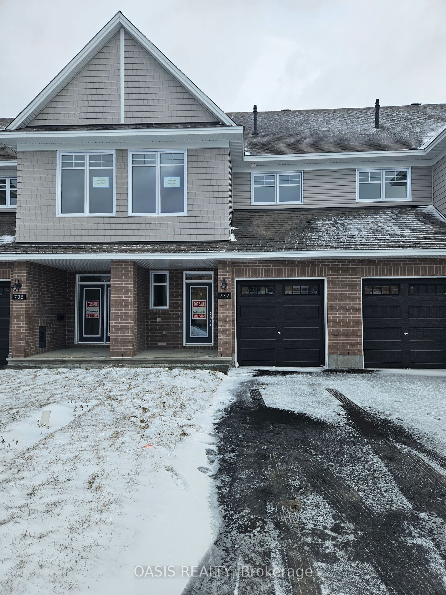 Townhouse for sale at 737 MAVERICK Crescent, Ottawa, Remainder of Stittsville & Area, K2S 2X1 - MLS: X11936948