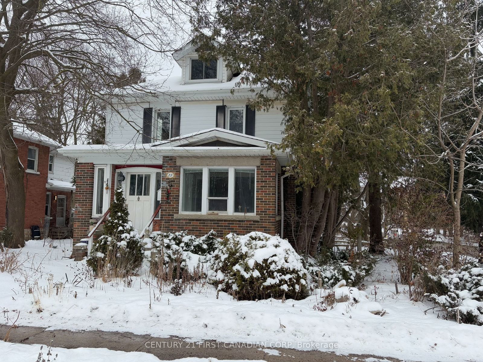 Detached House sold at 59 College Avenue, Guelph, Old University, N1G 1S1 - MLS: X11936960