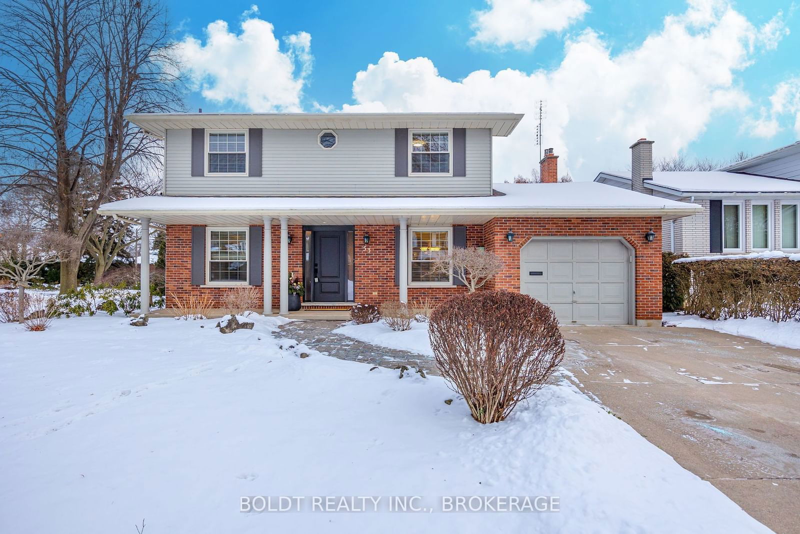 Detached House for sale at 53 Royal Henley Boulevard, St. Catharines, 439 - Martindale Pond, L2N 4S3 - MLS: X11937336