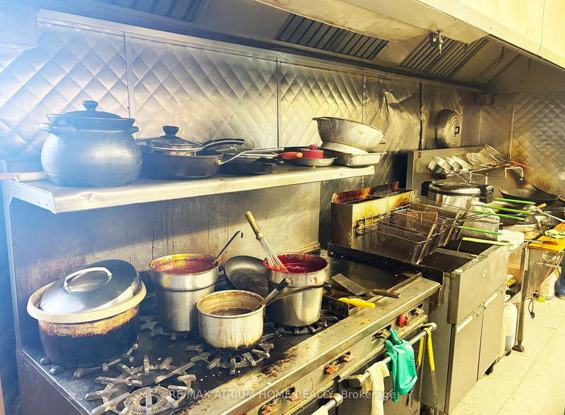 23 William St N, Kawartha Lakes, K9V 3Z9 | Image 3