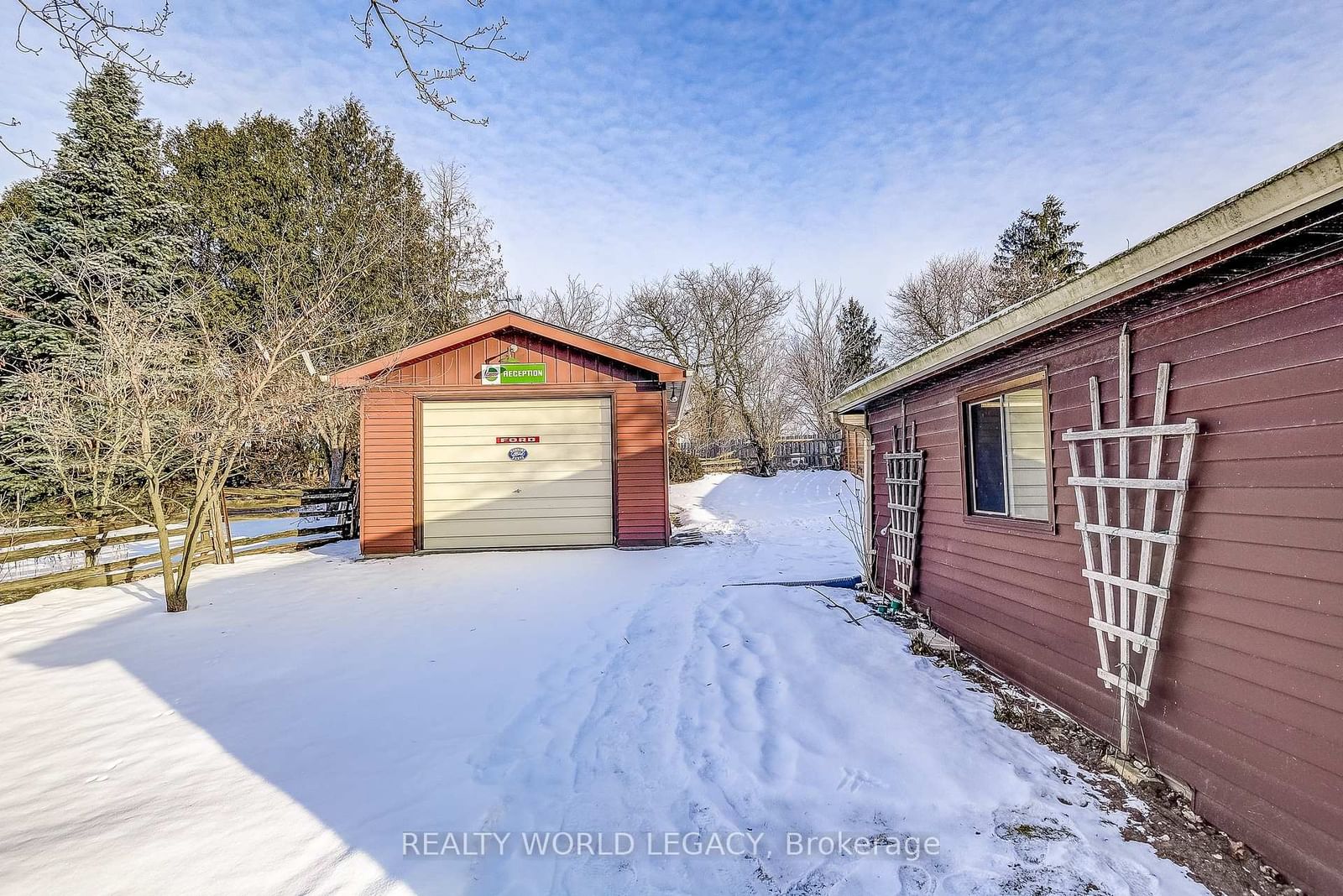Listing Image 32