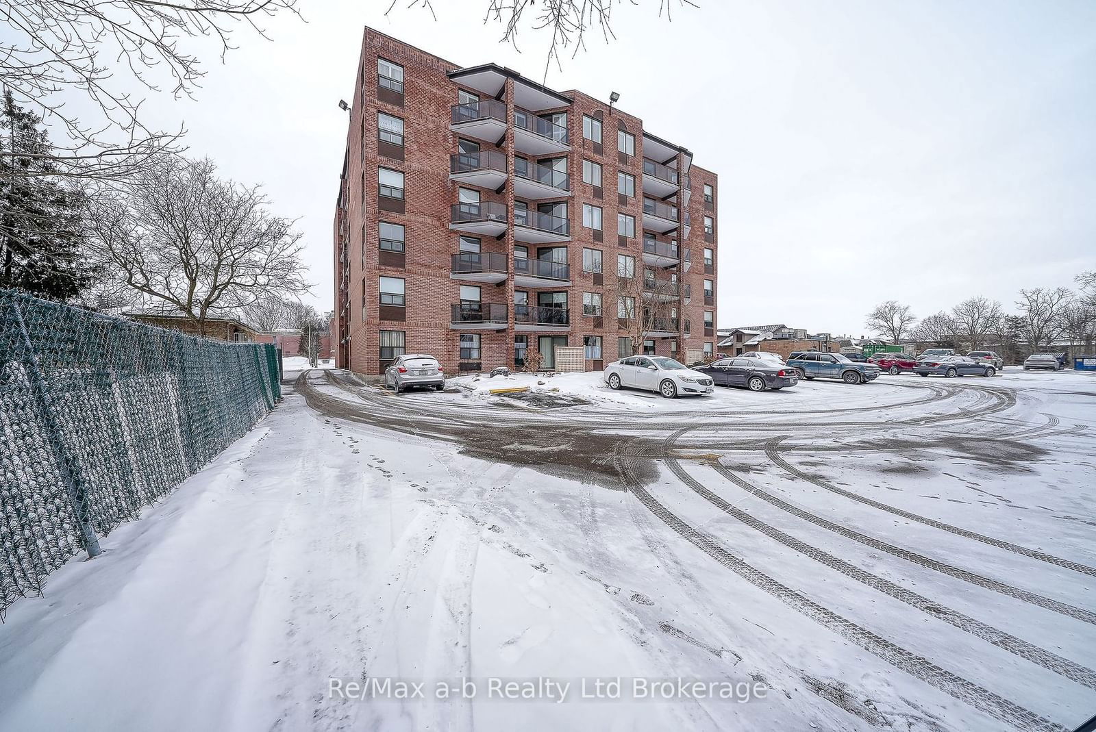 Condo for sale at 304-217 Thames Street, Ingersoll, Ingersoll - South, N5C 2T6 - MLS: X11937840