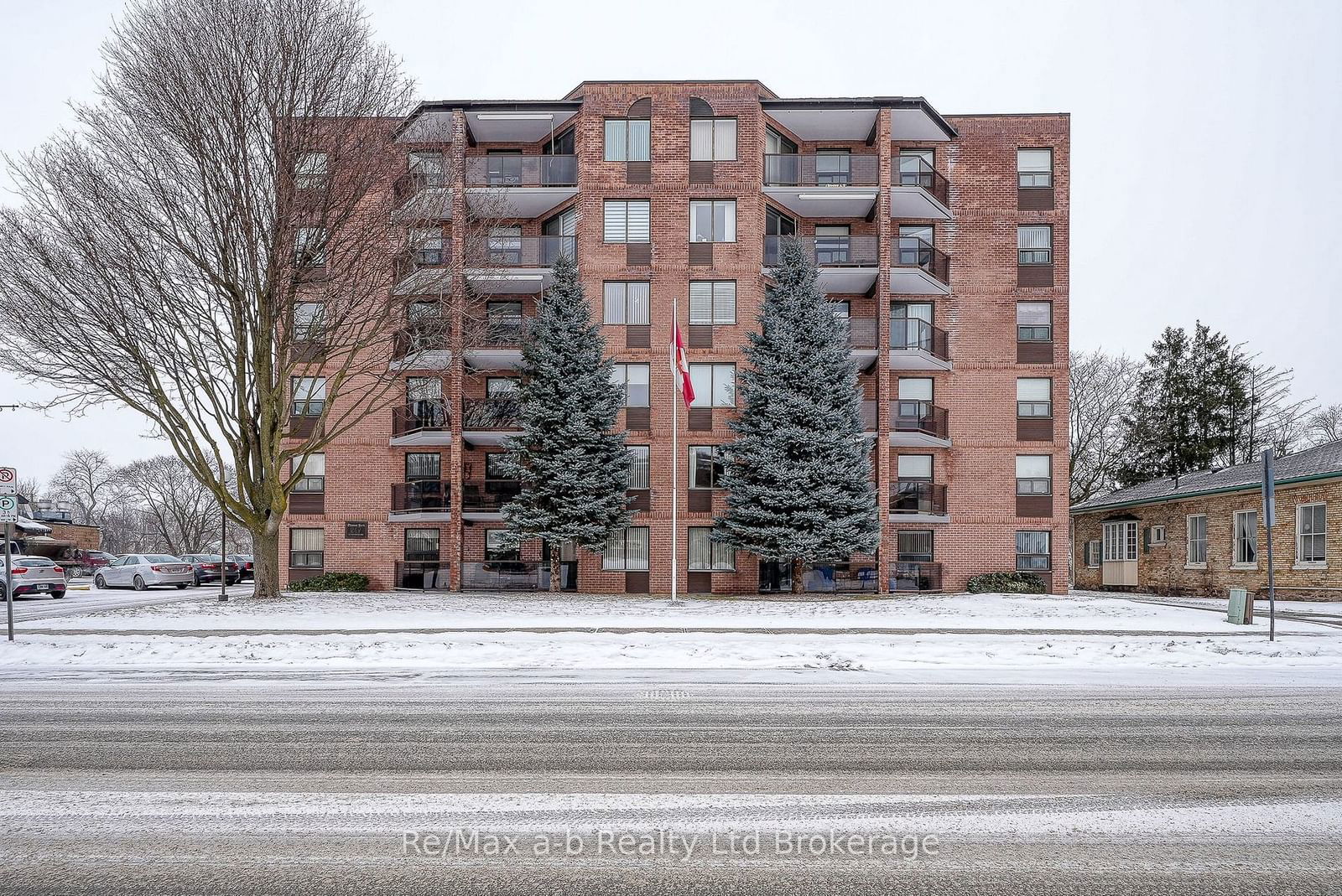 Condo for sale at 304-217 Thames Street, Ingersoll, Ingersoll - South, N5C 2T6 - MLS: X11937840