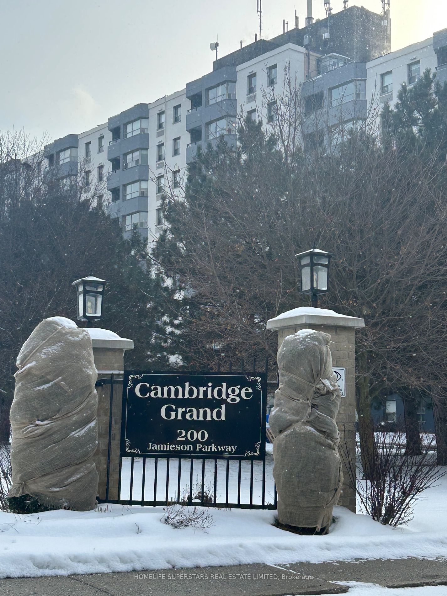 Condo for sale at 105-200 Jamieson Pkwy, Cambridge, N3C 4B5 - MLS: X11937893