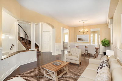 292 Bert Hall St, Arnprior - Arnprior image-0-2