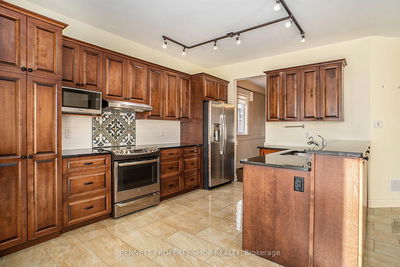 292 Bert Hall St, Arnprior - Arnprior image-0-4