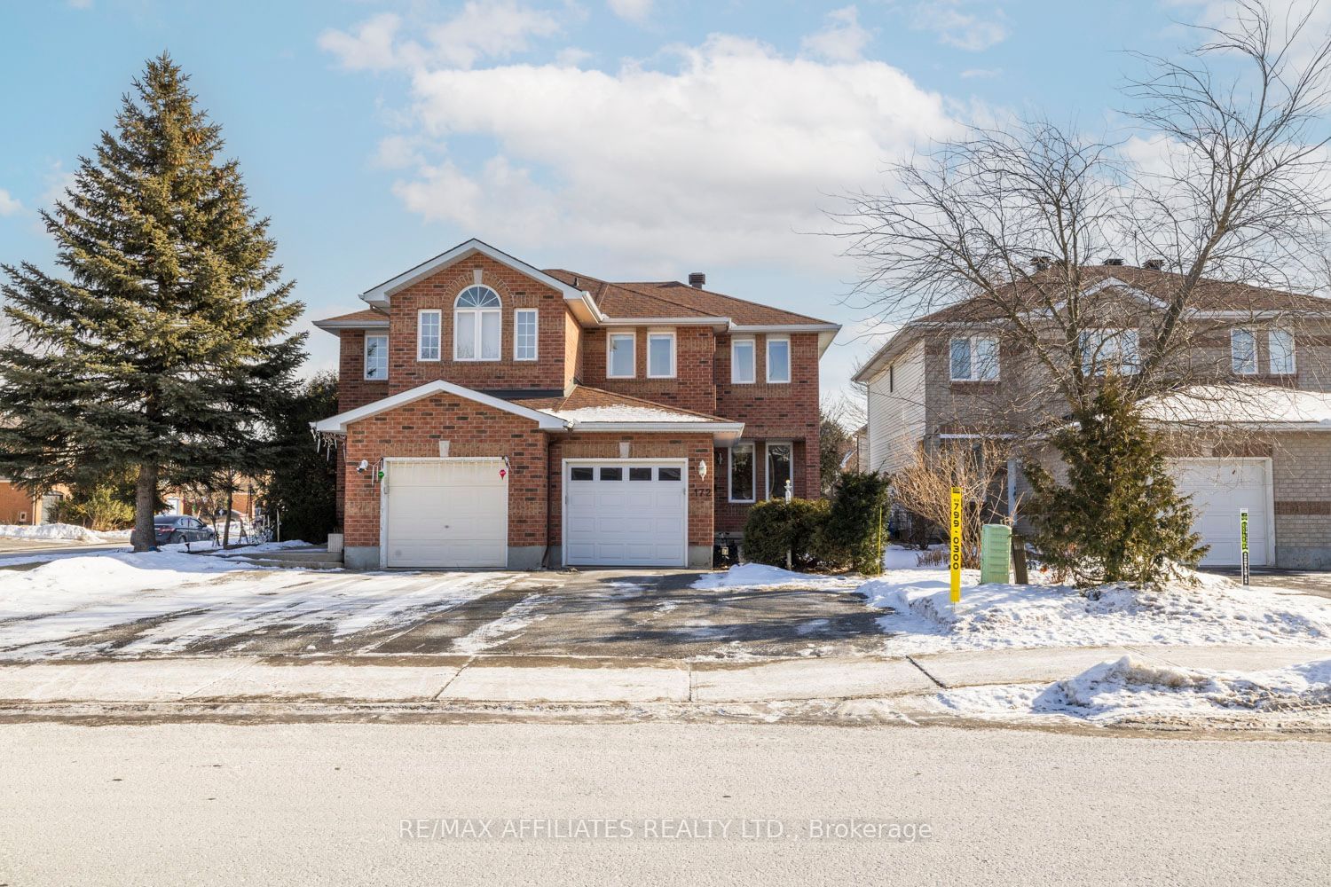 Semi-Detached House sold at 172 Mountshannon Drive, Barrhaven, 7706 - Barrhaven - Longfields, K2J 4M9 - MLS: X11938134