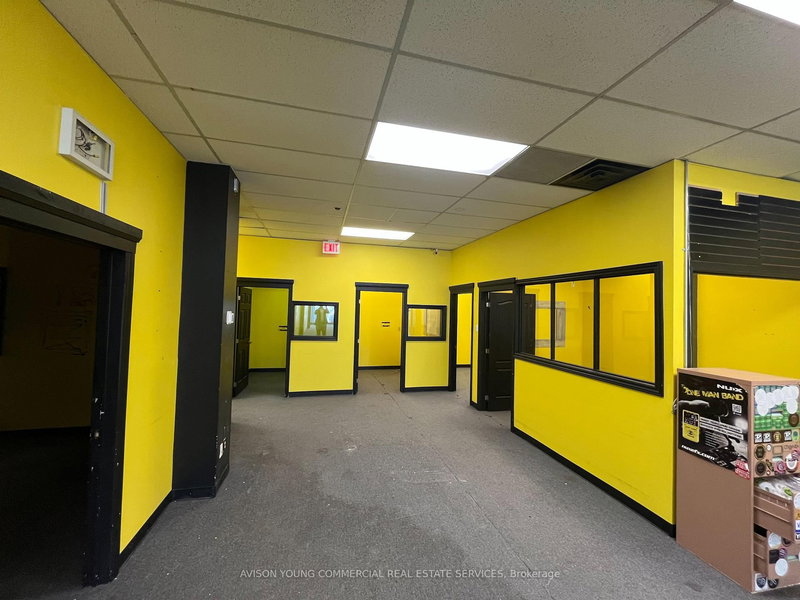 18 - 1580 MERIVALE Rd, Ottawa, K2G 4B5 | Image 3