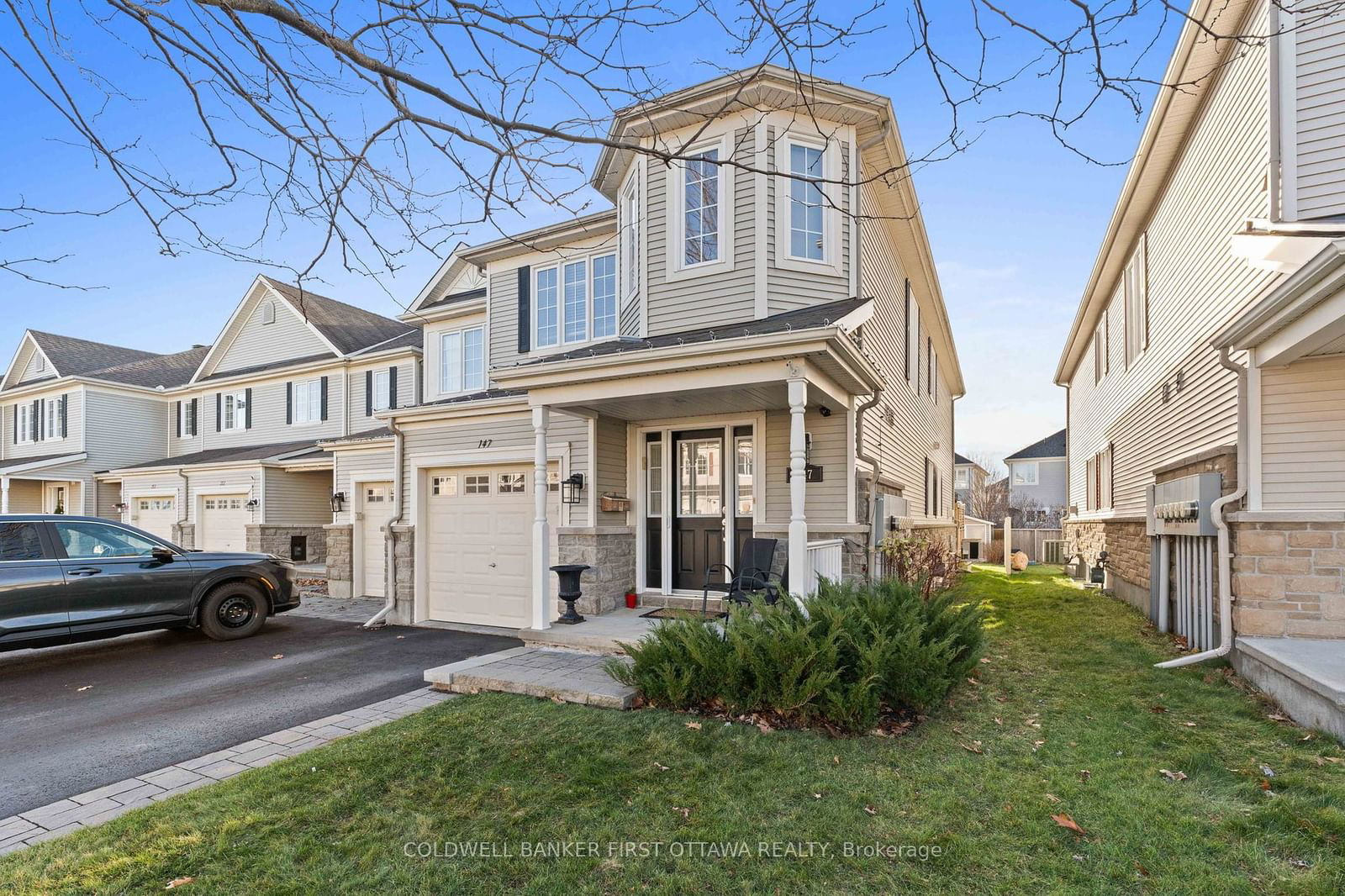 Townhouse for sale at 147 Cedardown, Barrhaven, 7708 - Barrhaven - Stonebridge, K2J 0W3 - MLS: X11938254