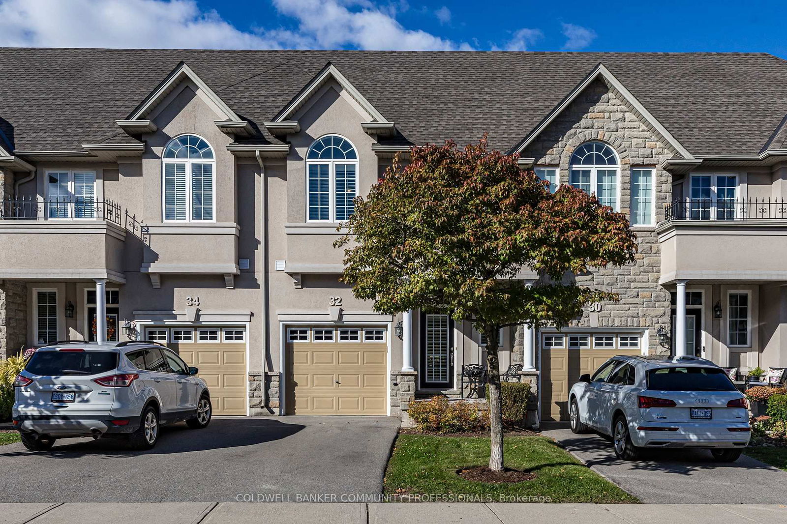 Townhouse for sale at 32 Forest Valley Crescent, Hamilton, Dundas, L9H 0A7 - MLS: X11938369