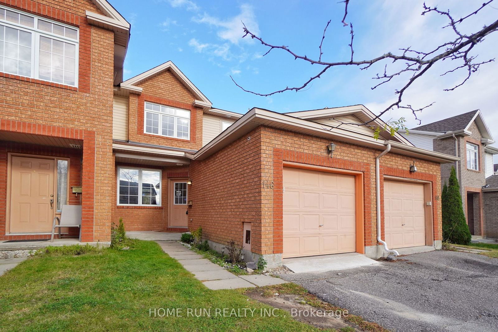 Townhouse for sale at 146 Lilibet Crescent, Hunt Club - South Keys and Area, 3803 - Ellwood, K1V 2A1 - MLS: X11938670