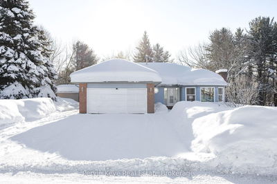 30 Catharine Cres, Bracebridge -  image-0-3