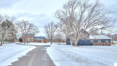 5930 Michener Rd, Port Colborne -  image-0-1