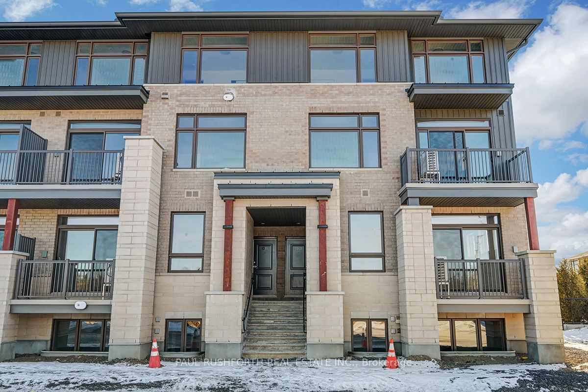 Townhouse for sale at 1015 Silhouette, Barrhaven, 7704 - Barrhaven - Heritage Park, K2J 4S3 - MLS: X11938935