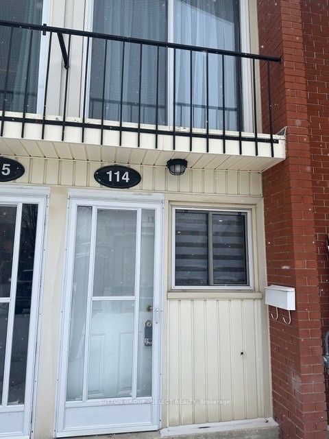 Townhouse for sale at 114-1090 Kipps Lane, London, East A, N5Y 1V4 - MLS: X11939189