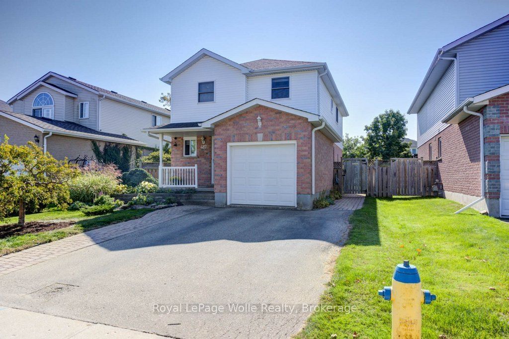 Detached House sold at 487 Sandbanks Crescent, Waterloo, N2V 2J3 - MLS: X11939286