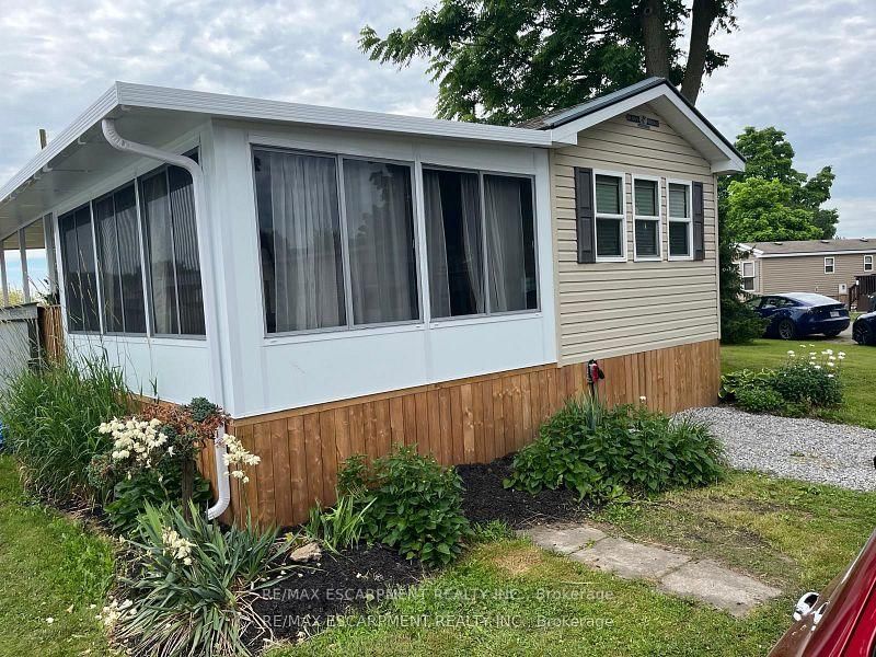 Mobile/Trailer for sale at 45 Quarry View Village, Port Colborne, L0S 1R0 - MLS: X11939329