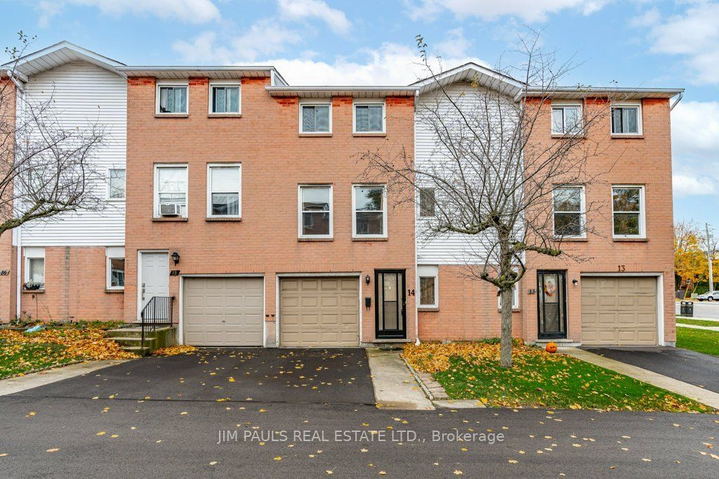 Townhouse sold at 14-1255 Upper Gage Avenue, Hamilton, Quinndale, L8W 3C7 - MLS: X11939345