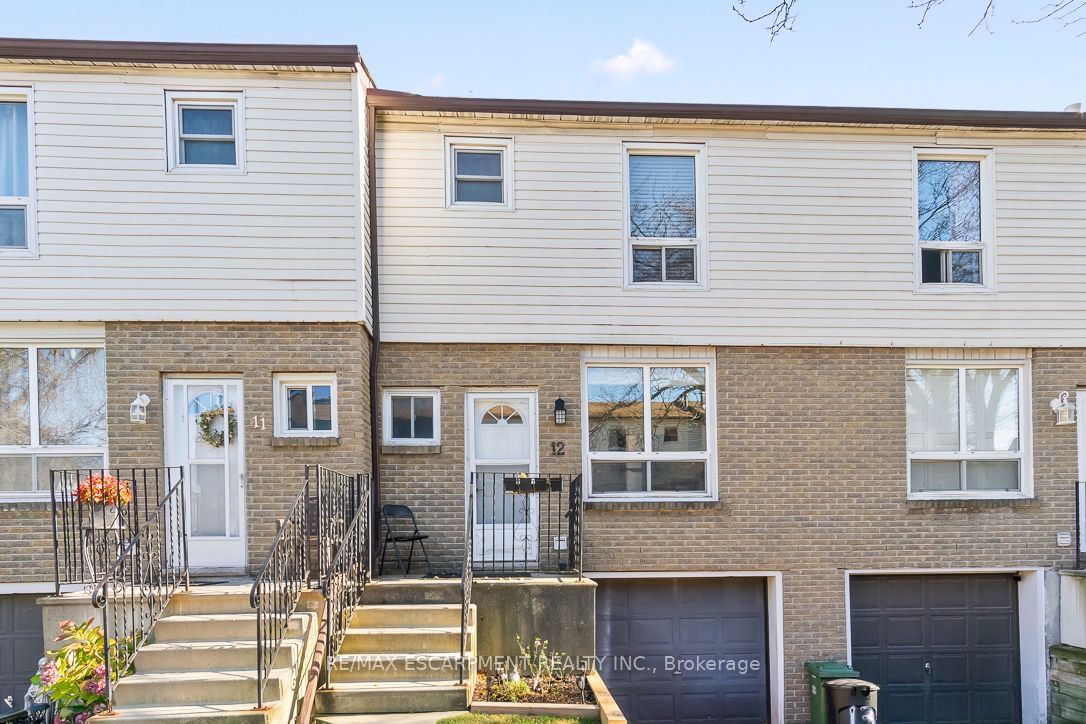 Townhouse for sale at 12-1301 Upper Gage Avenue, Hamilton, Quinndale, L8W 1E5 - MLS: X11939350