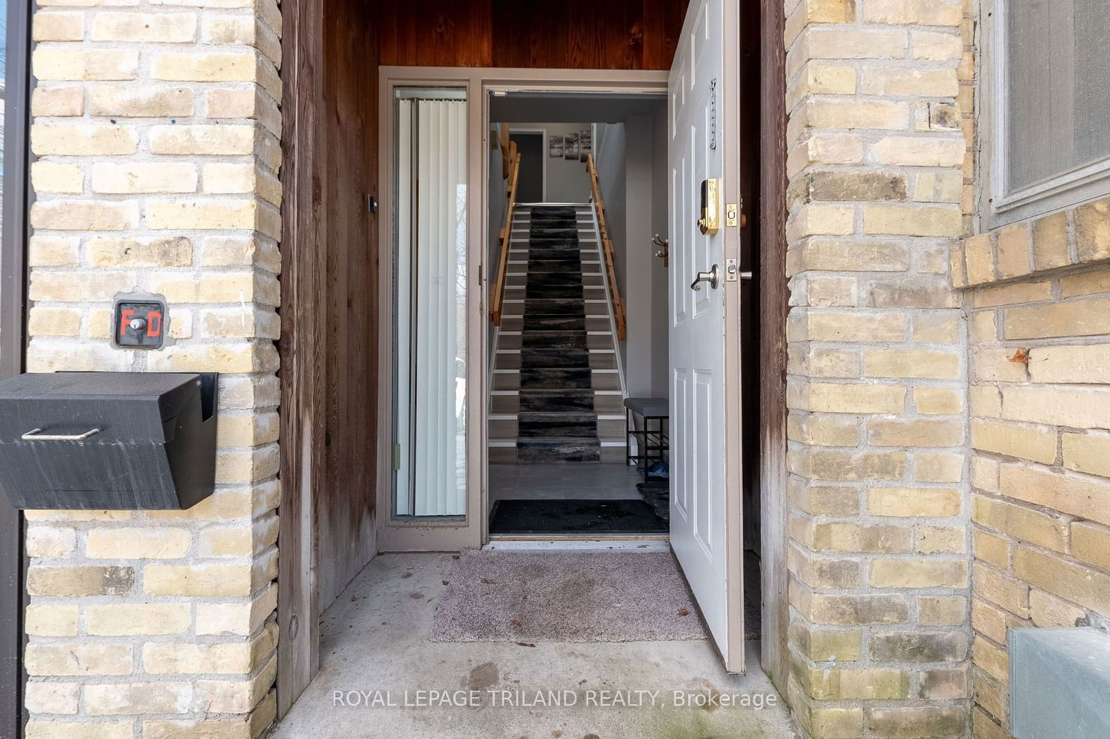 Detached House for lease at Upper-448 Oxford Street, London, East B, N5Y 3H6 - MLS: X11939447