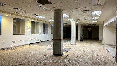 272 Dundas Street E — photo 3
