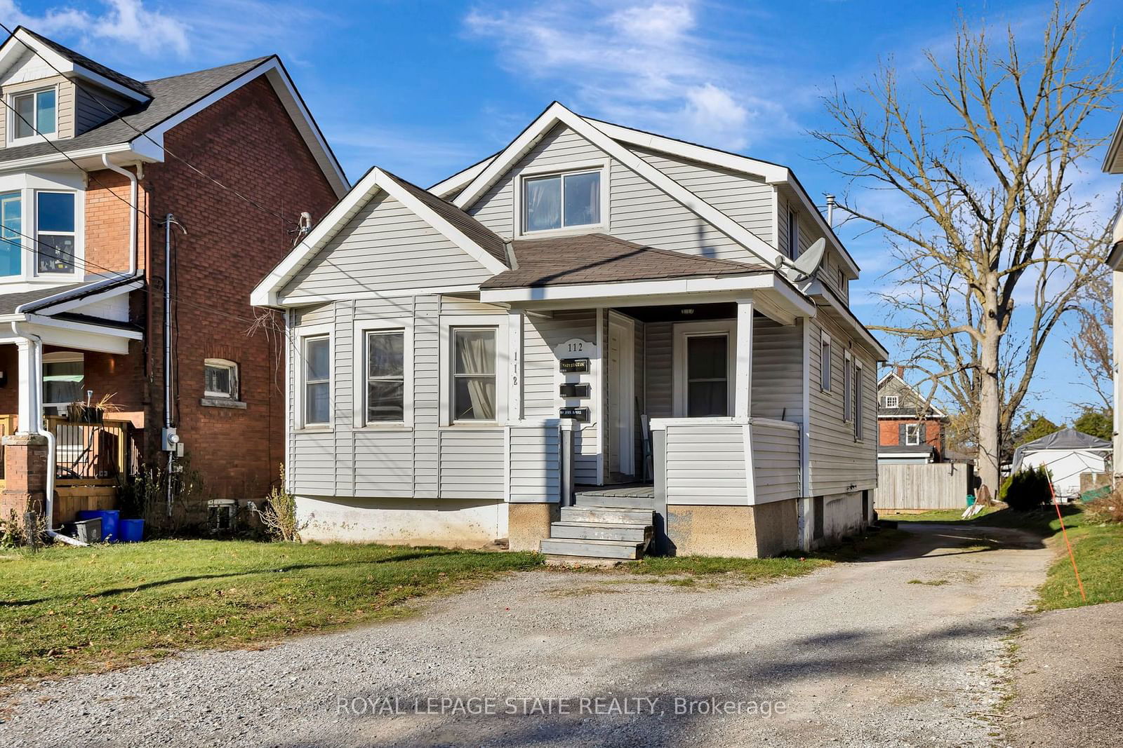 Semi-Detached House for sale at 112 Dorothy Street, Welland, 768 - Welland Downtown, L3B 3V9 - MLS: X11939738