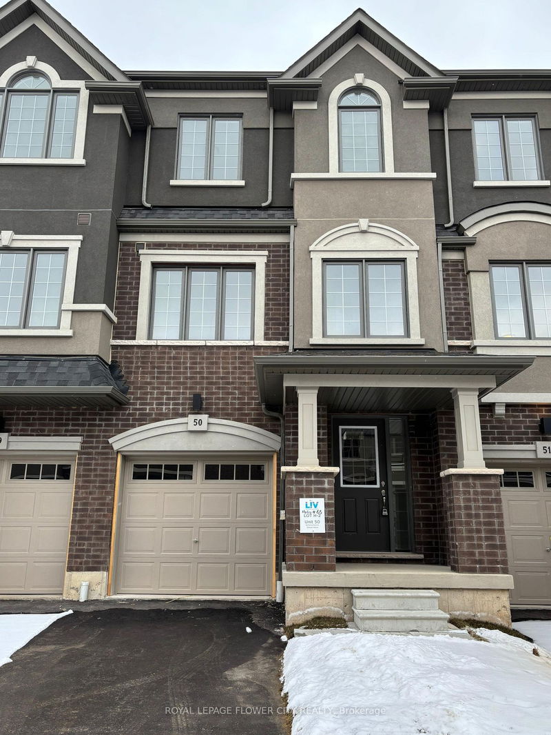 home for lease on 50-620 Colborne Street W
