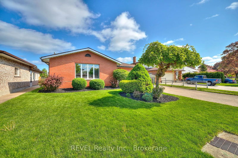 home for lease on 36 Joanna Drive
