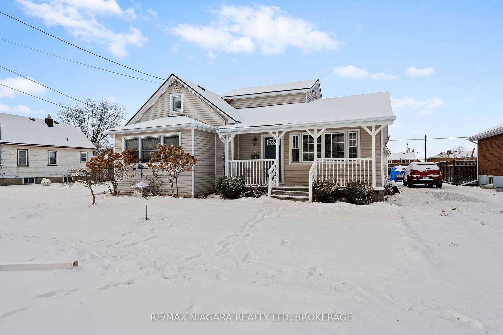 Detached House for sale at 32 Clarke Street, Port Colborne, L3K 2G1 - MLS: X11940111