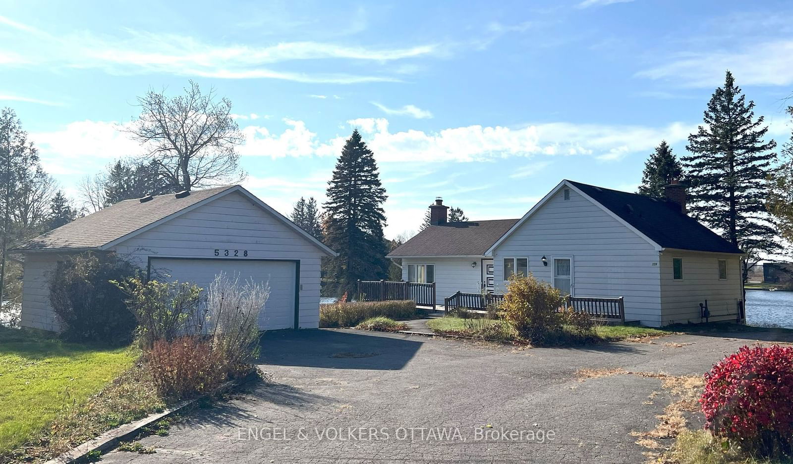 Detached House for sale at 5328 Kilby Lane, Manotick - Kars - Rideau Twp and Area, 8005 - Manotick East to Manotick Station, K4M 1B4 - MLS: X11940936