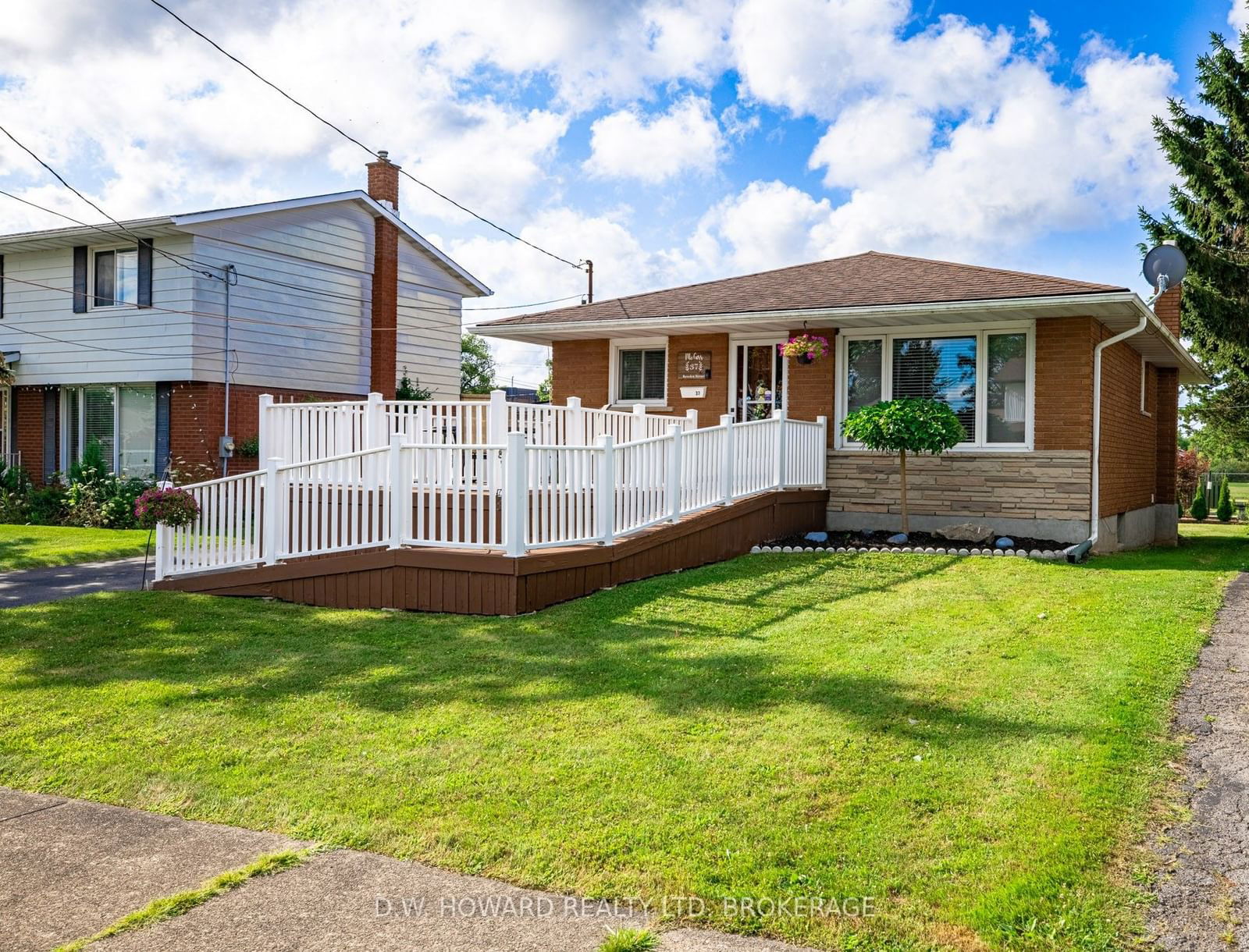 Building at 37 BOWDEN Street, Fort Erie, 332 - Central