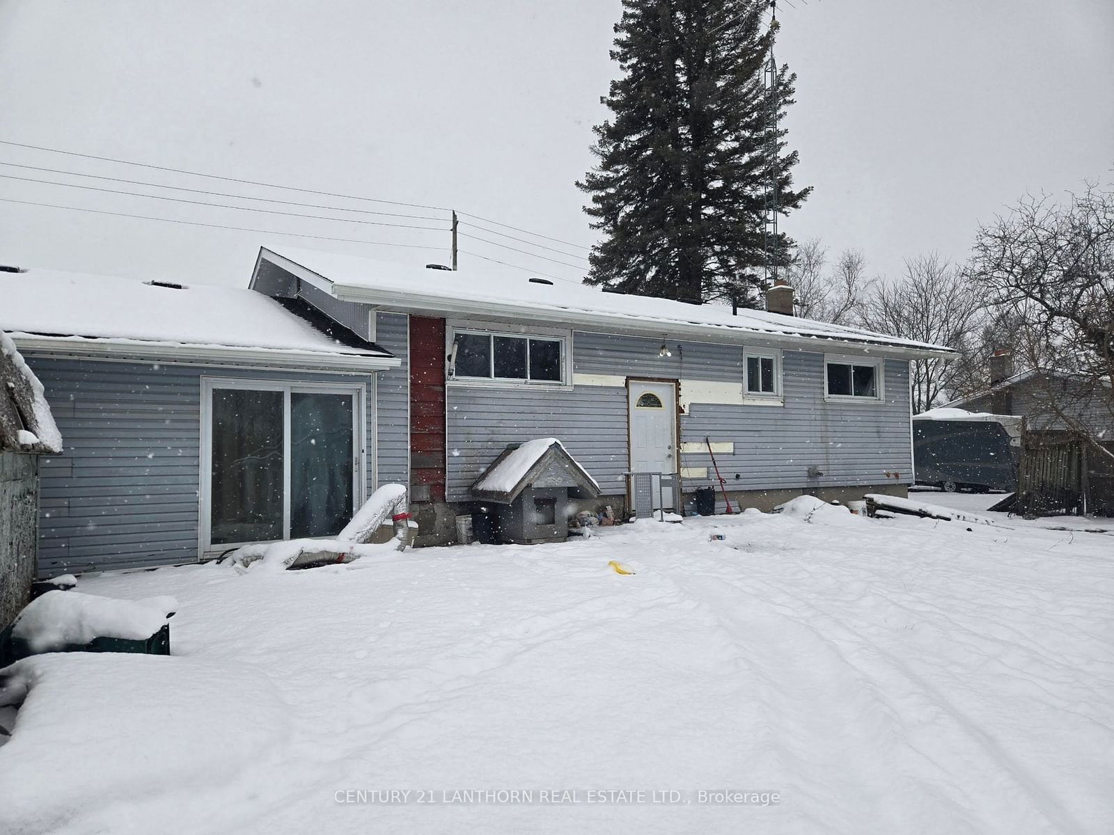 Detached House for sale at 2006 Hamilton Road, Quinte West, K8V 5P8 - MLS: X11941156