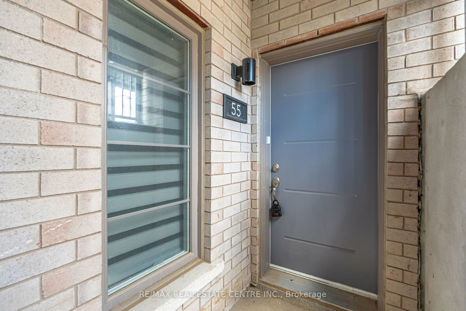 Townhouse leased at 55-205 West Oak Trail, Kitchener, N2R 0R9 - MLS: X11941351