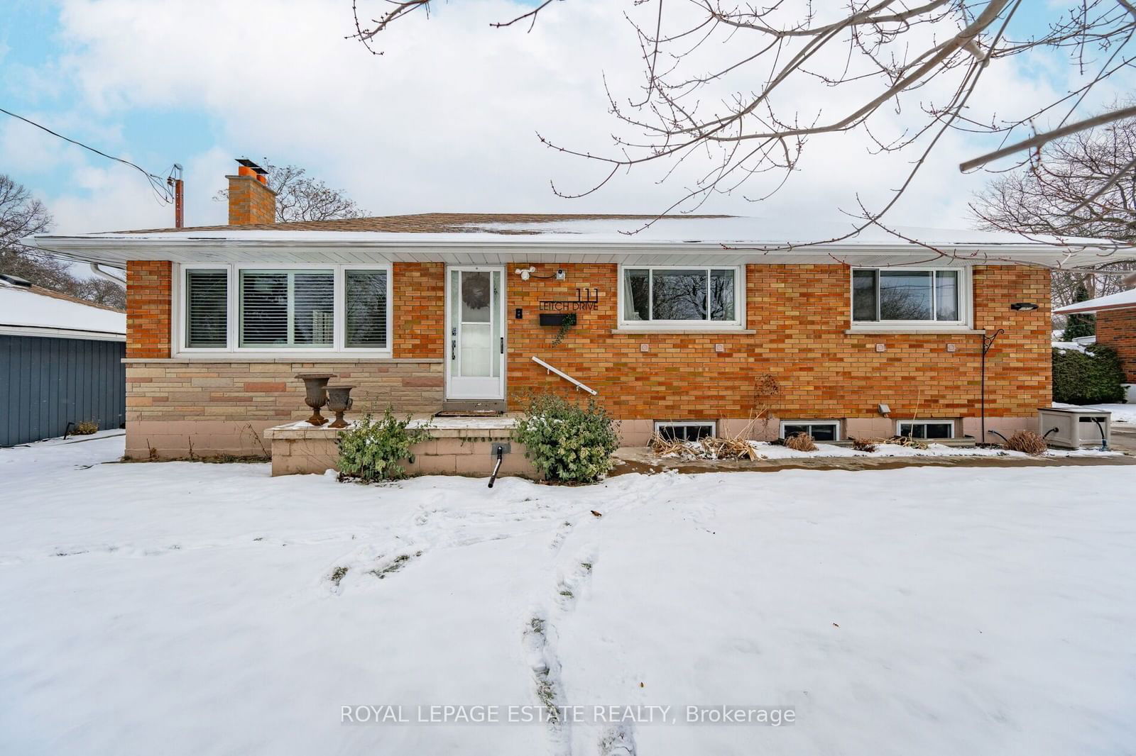 Detached House for sale at 111 Leitch Drive, Grimsby, 542 - Grimsby East, L3M 2T9 - MLS: X11941380