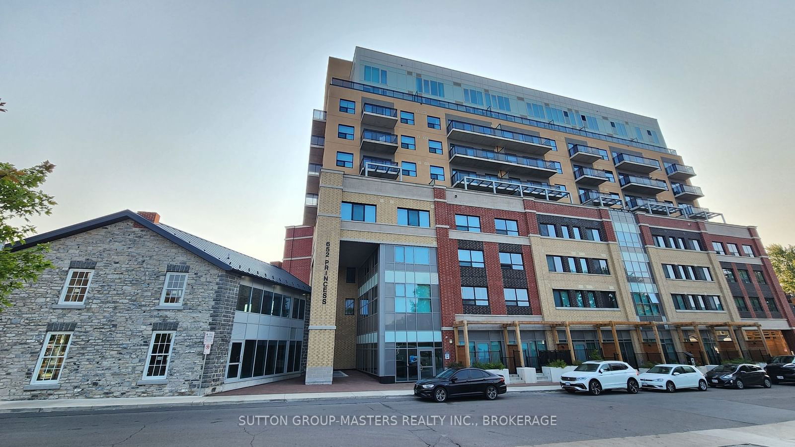 Condo for sale at 211-652 Princess Street, Kingston, Central City East, K7L 1E5 - MLS: X11941515